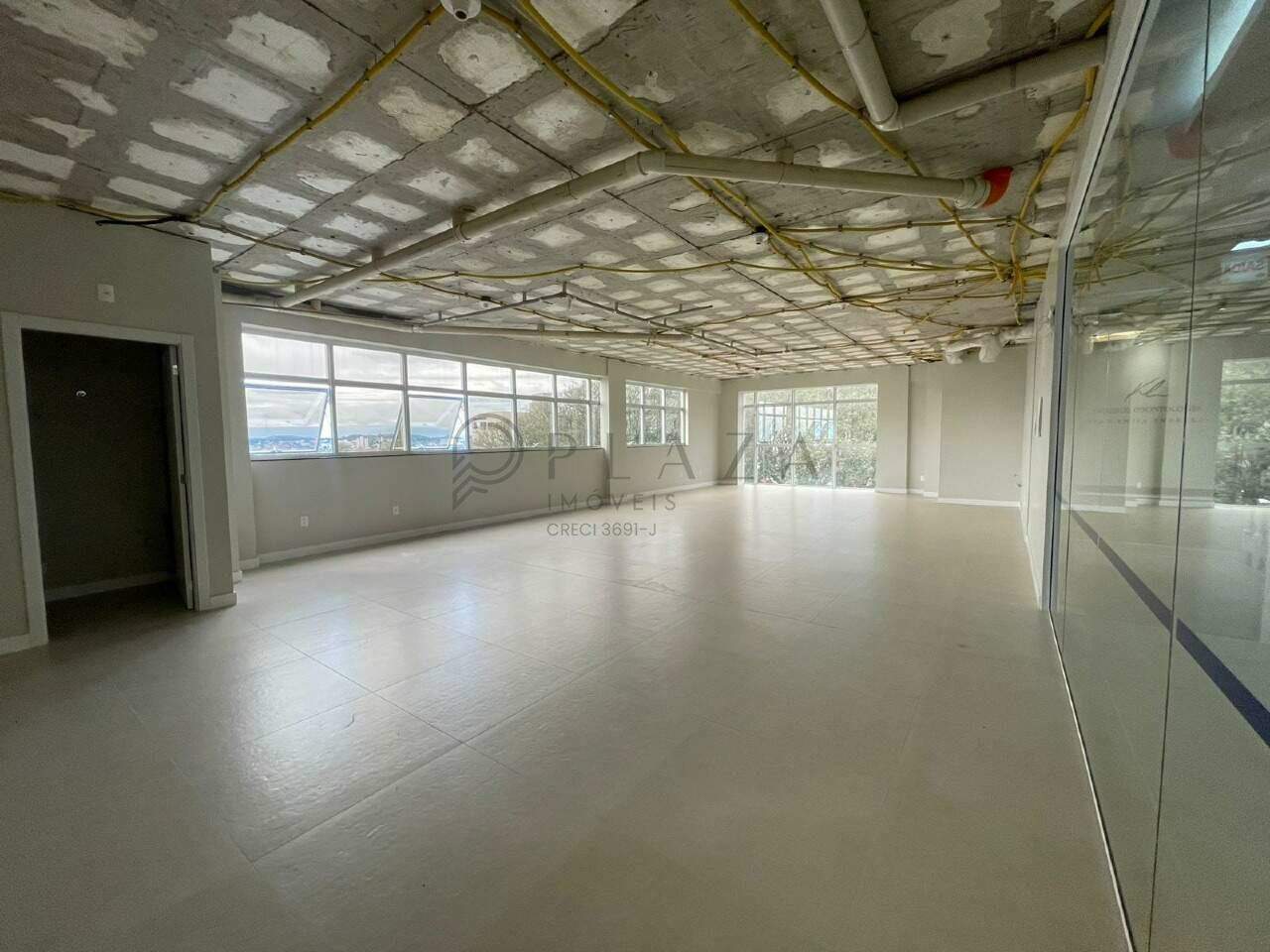 Sala Comercial para alugar com 92m² no Santa Maria em Chapecó – Foto 2