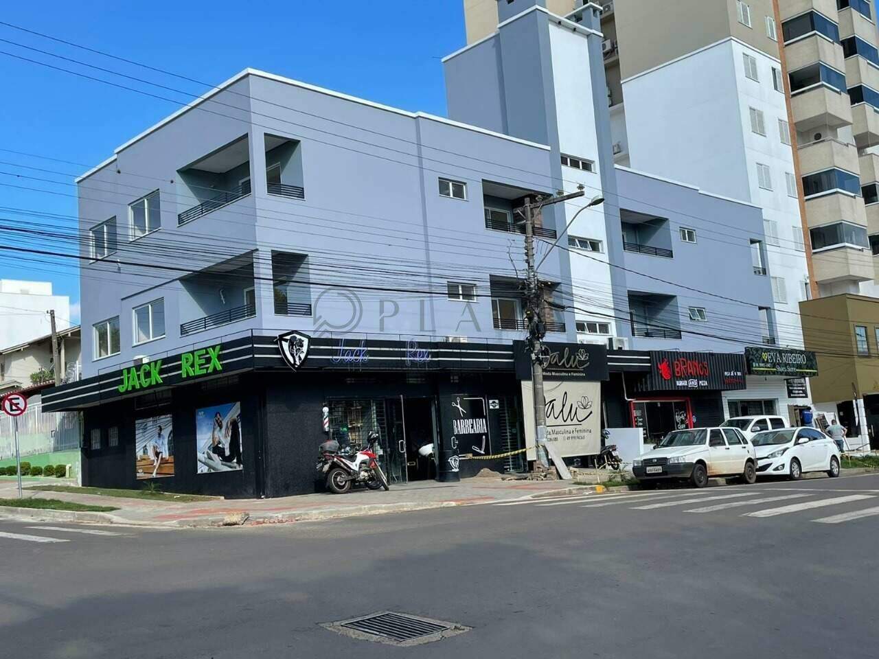 Apartamento para alugar com 3 quartos, 190m² no Presidente Médici em Chapecó – Foto 1