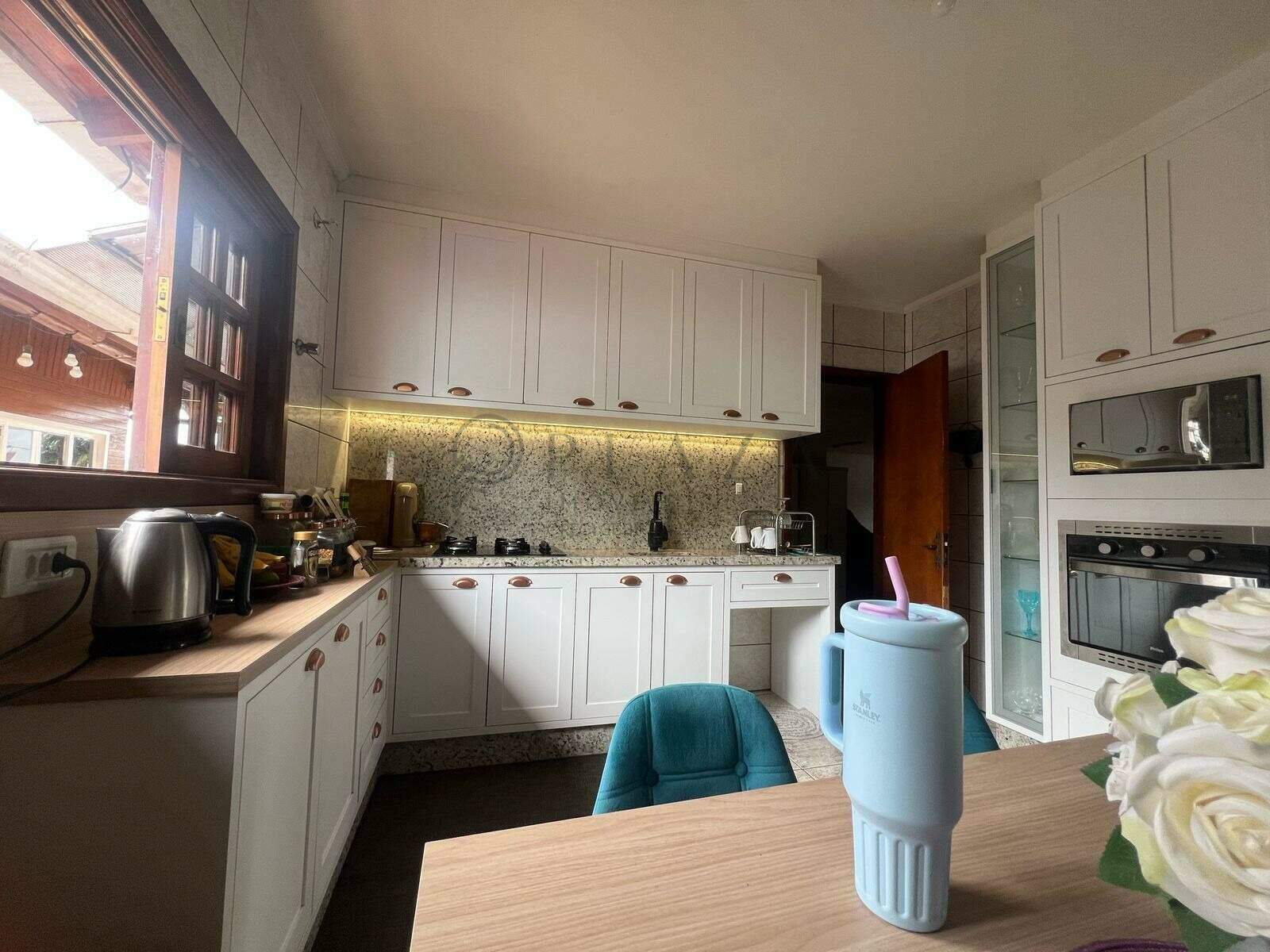 Casa para alugar com 4 quartos, 386m² no Presidente Médici em Chapecó – Foto 2