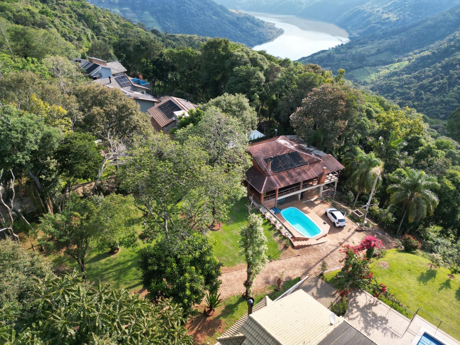 Foto 3 de casa em Chapecó