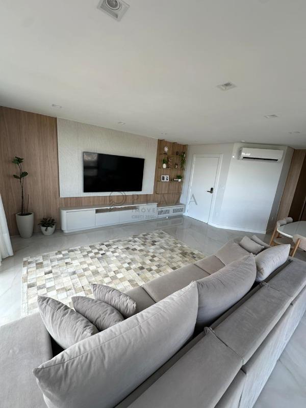 Apartamento à venda com 3 quartos, 149m² no Maria Goretti em Chapecó - Foto 8