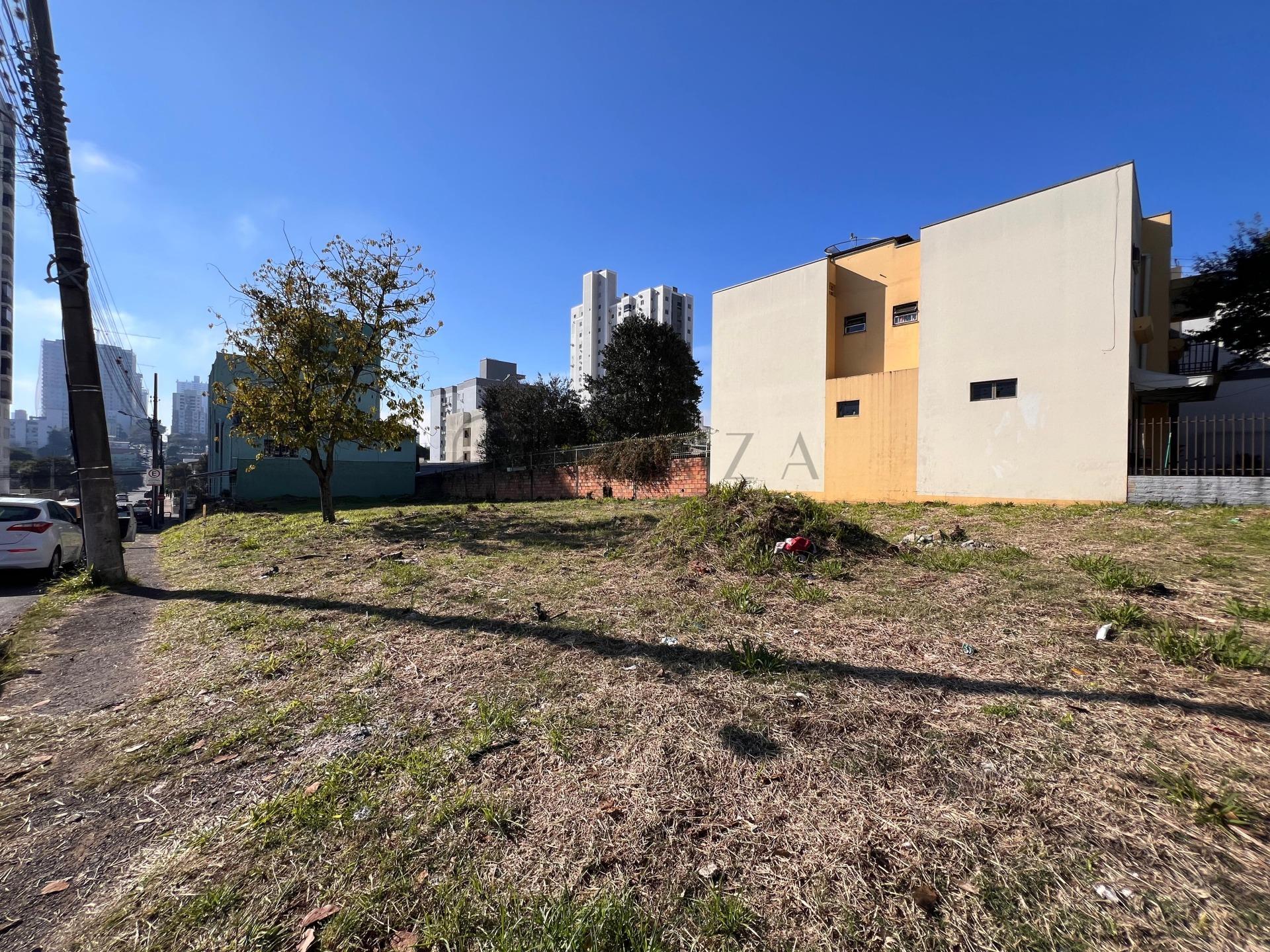 Terreno para alugar com 587m² no Jardim Itália em Chapecó – Foto 1