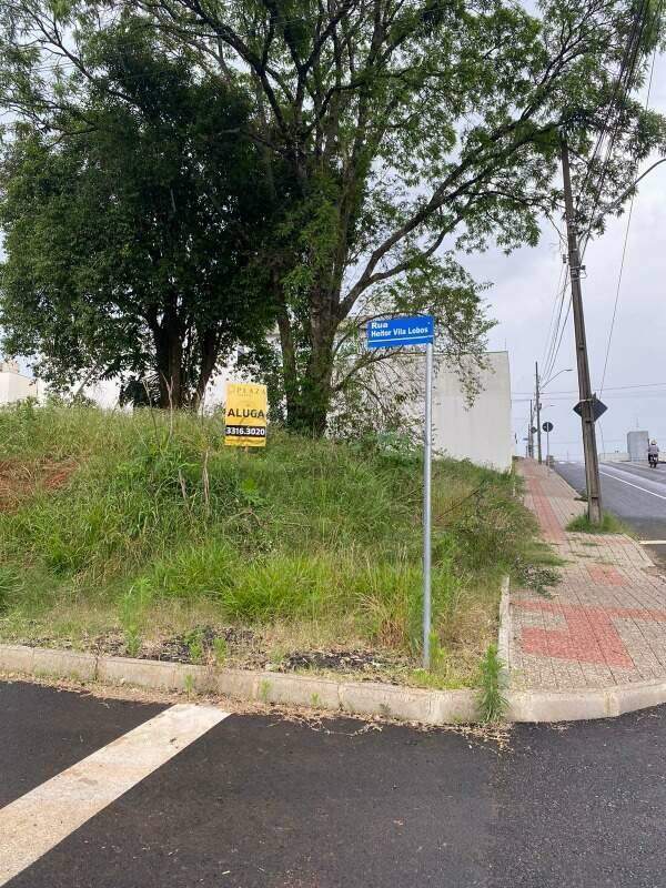 Terreno para alugar com 663m² no Santa Maria em Chapecó – Foto 1