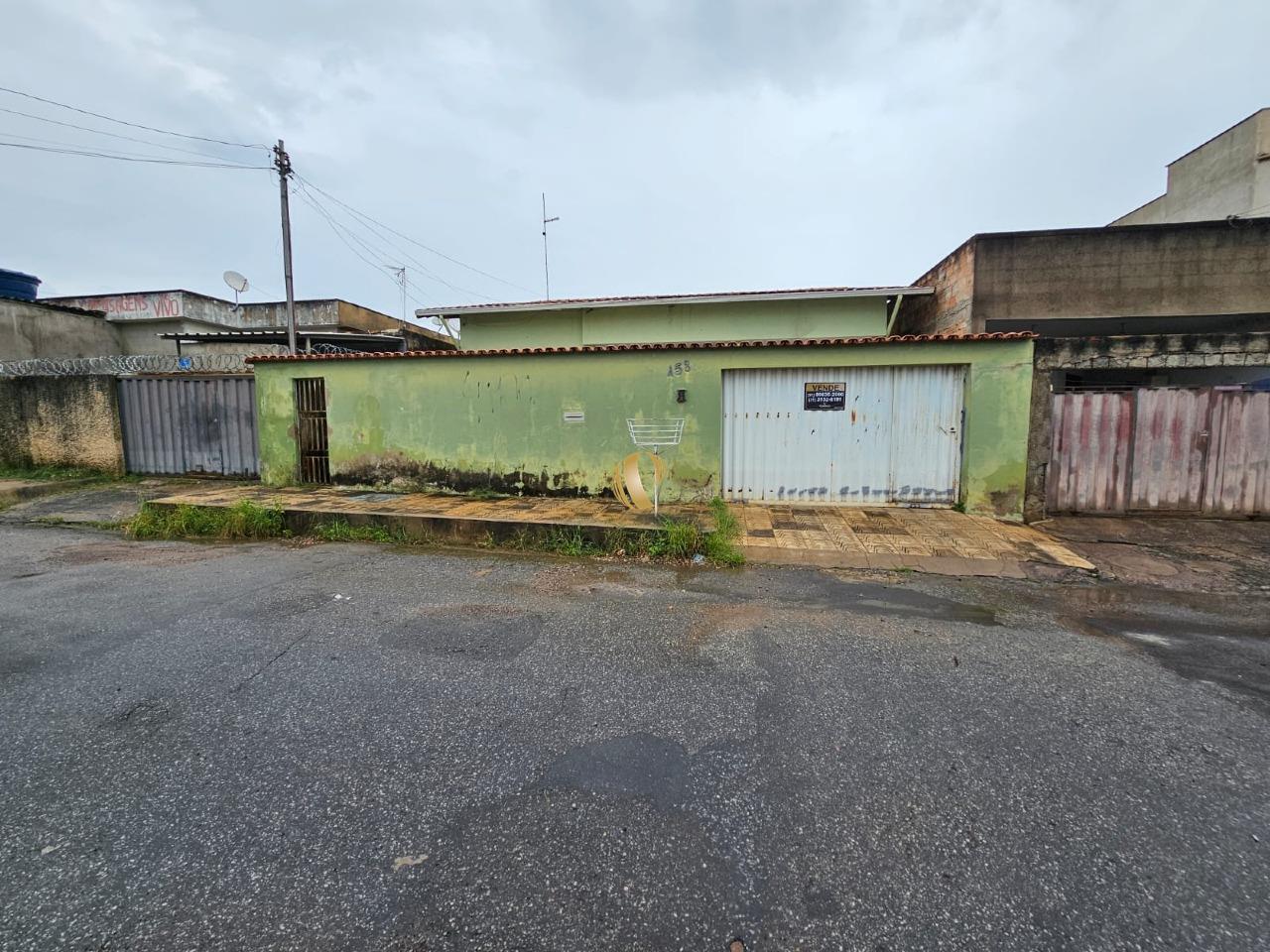 Casa, 3 quartos, 244 m² - Foto 2