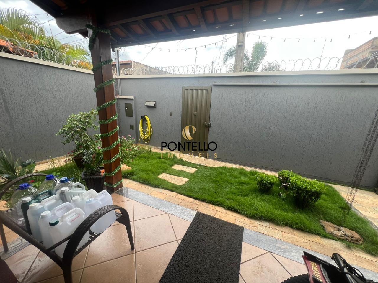 Casa, 4 quartos, 205 m² - Foto 2