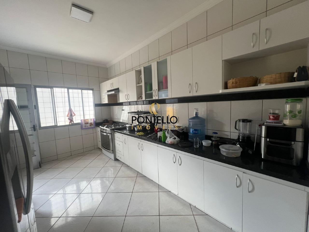 Casa, 4 quartos, 205 m² - Foto 6