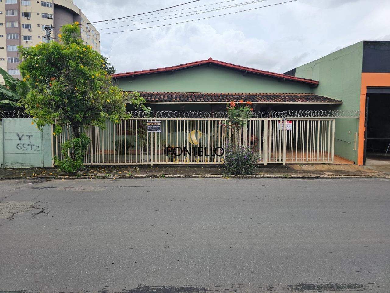 Casa, 4 quartos, 310 m² - Foto 1