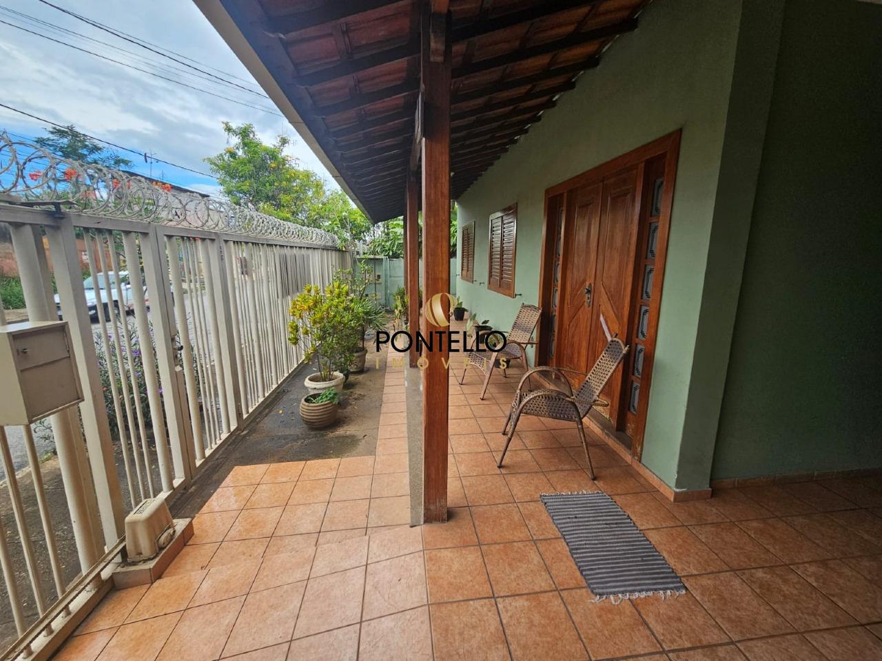 Casa, 4 quartos, 310 m² - Foto 2