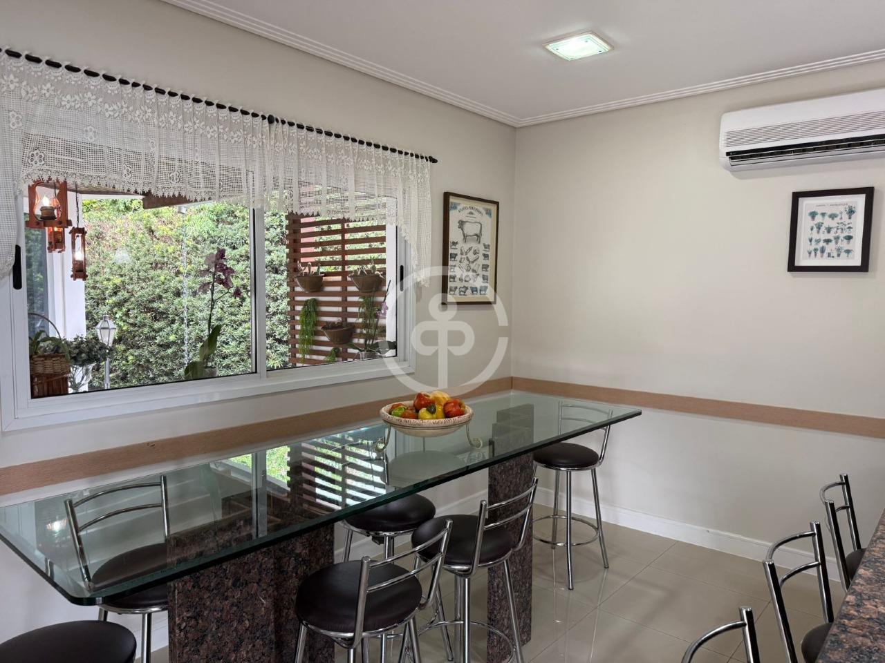 Casa em condomínio à venda no Região do Lago: 
