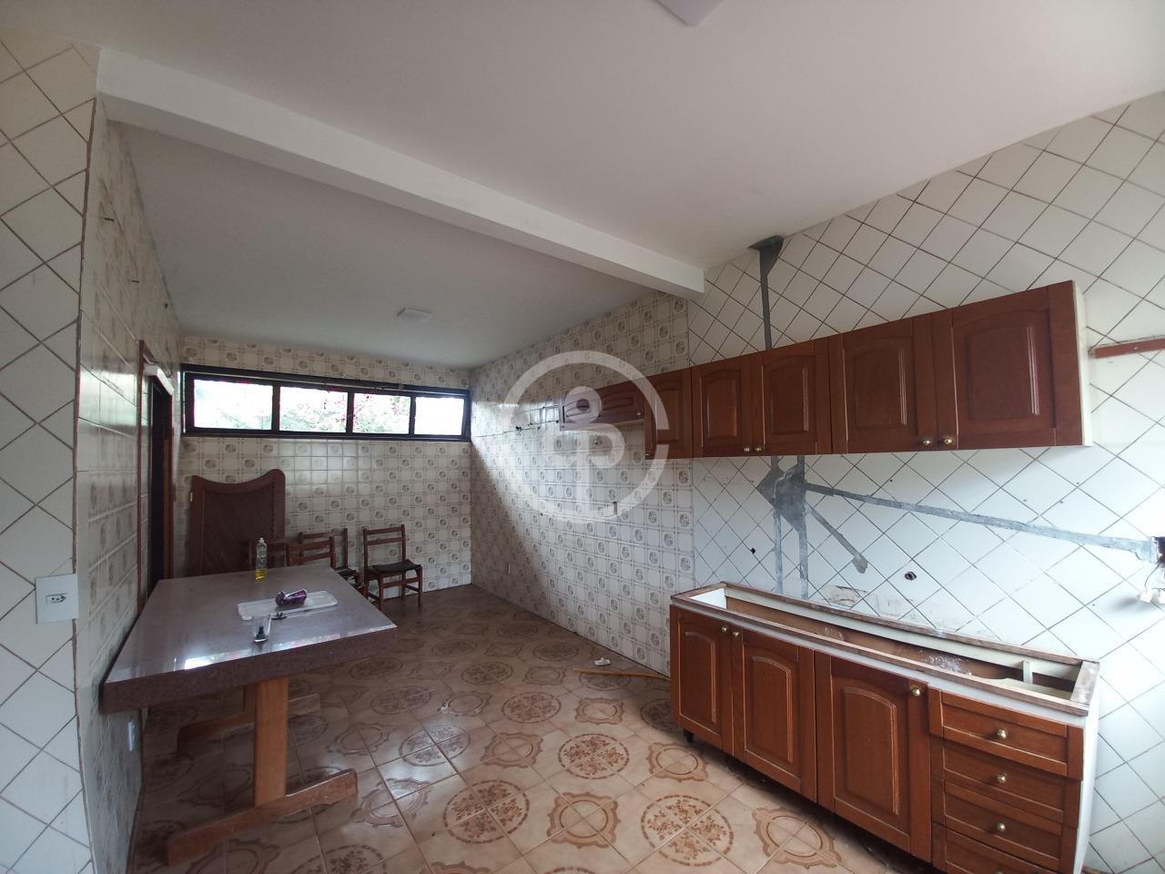 Casa para aluguel no Centro: 