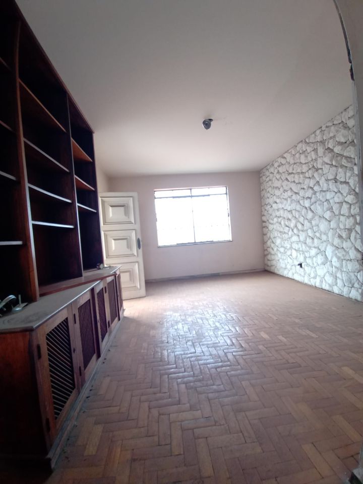 Casa comercial à venda no Calafate: 