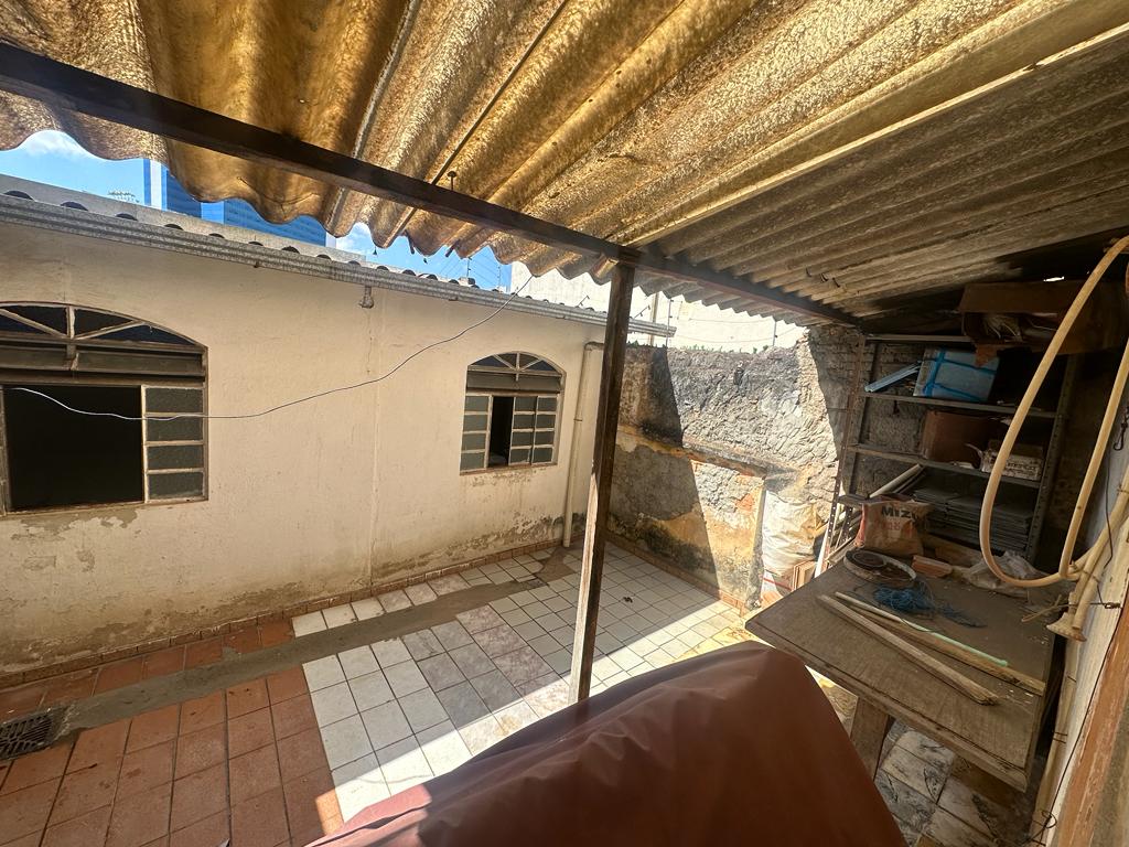 Casa à venda no Prado: 