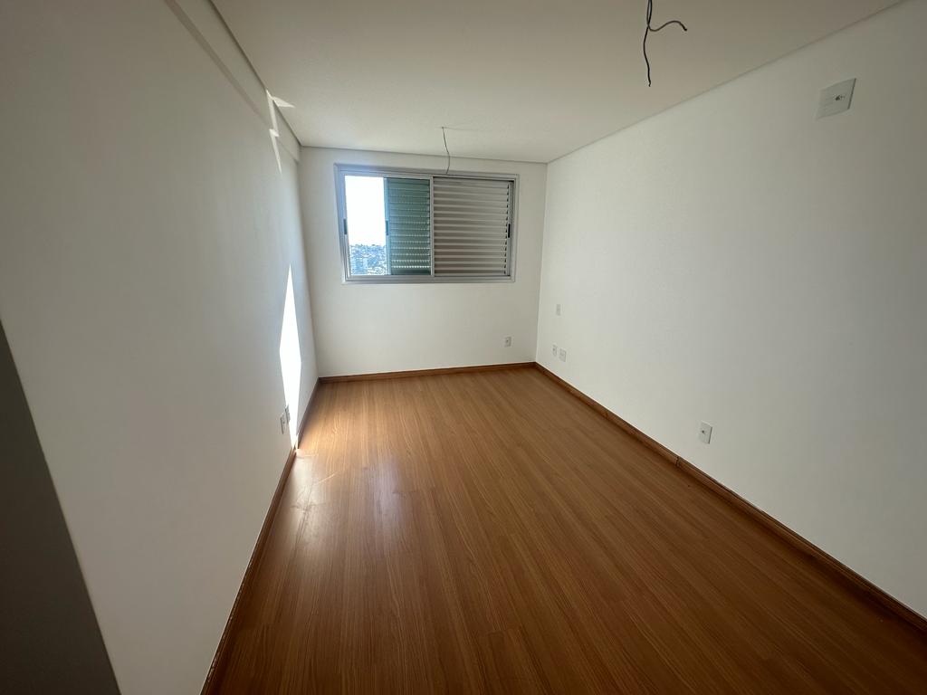 Cobertura à venda no Prado: 