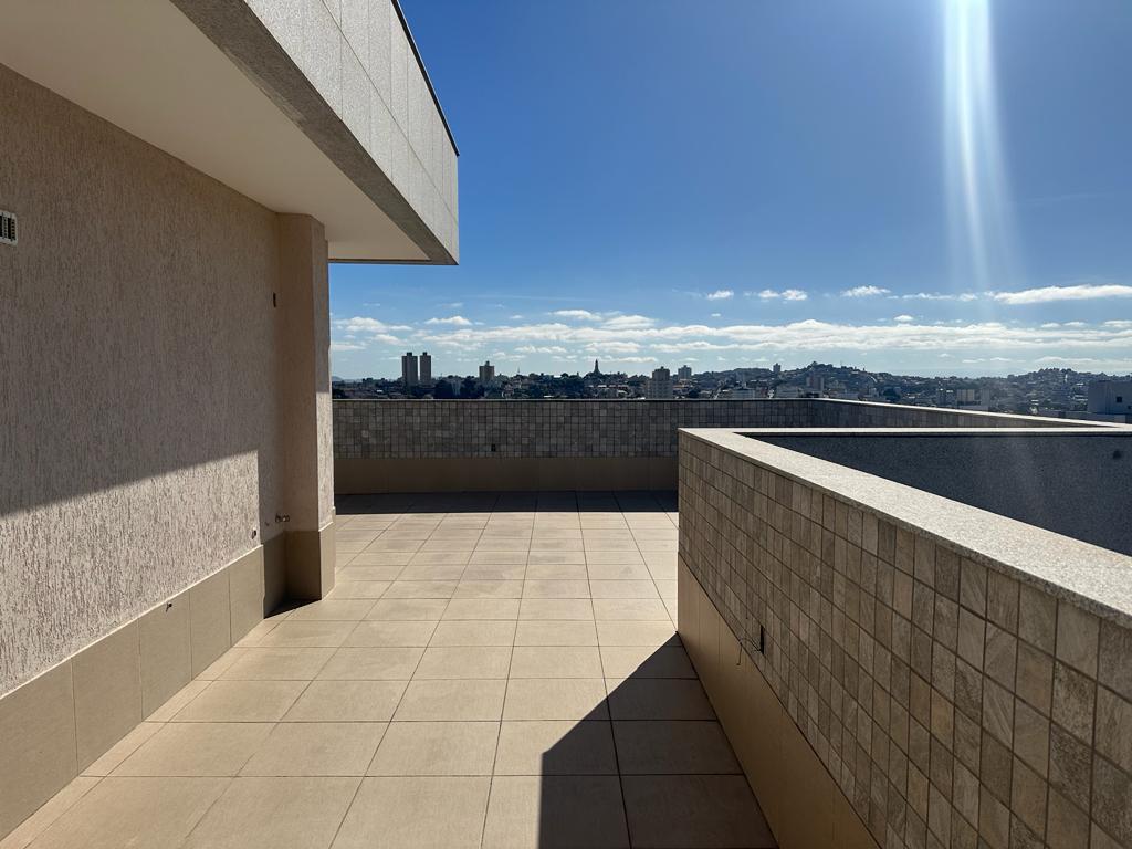 Cobertura à venda no Prado: 