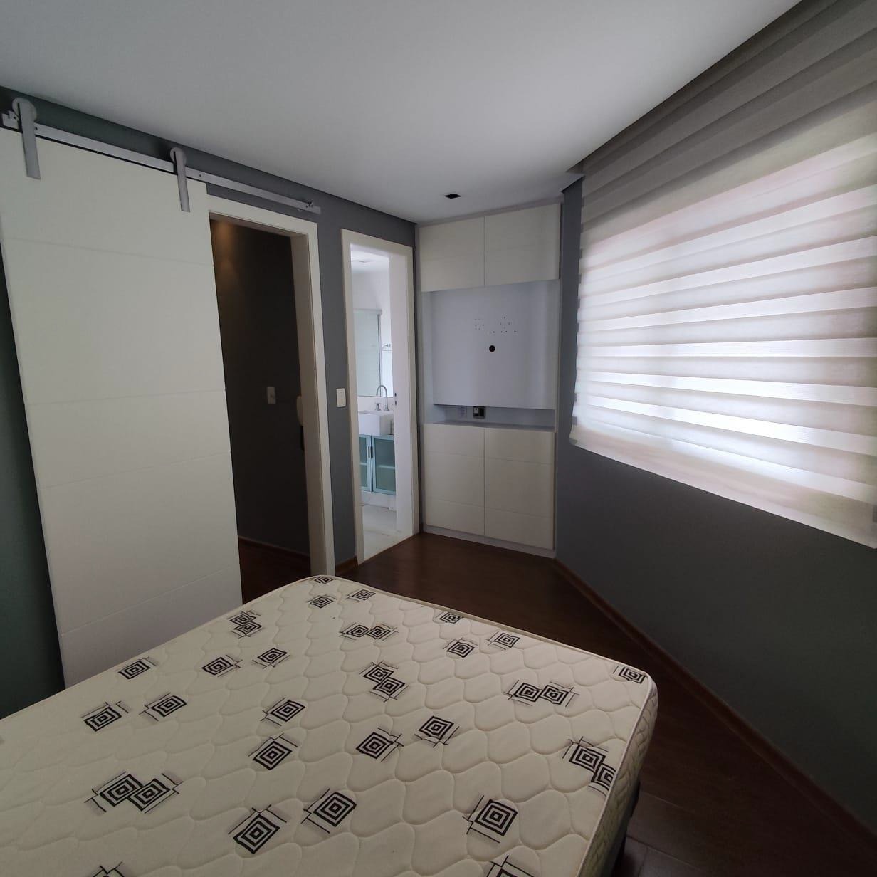Apartamento Duplex à venda no Vale Do Sereno: 