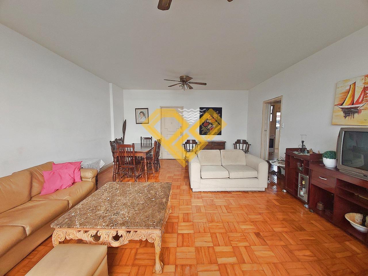 Apartamento à venda no Ponta da Praia: Sala de estar