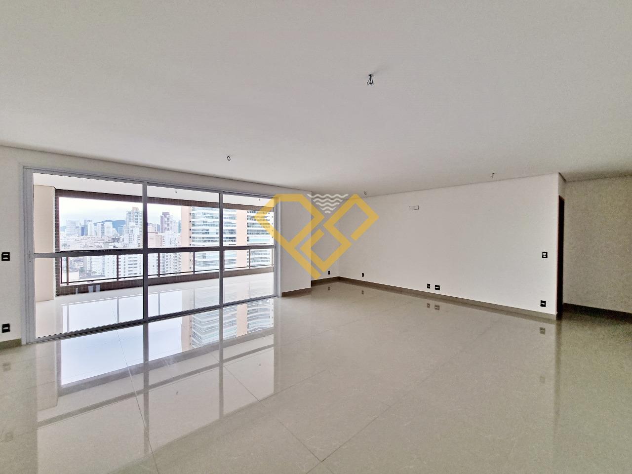 Apartamento à venda no Embaré: