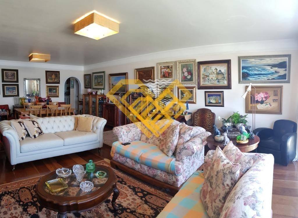Apartamento à venda no Boqueirão: