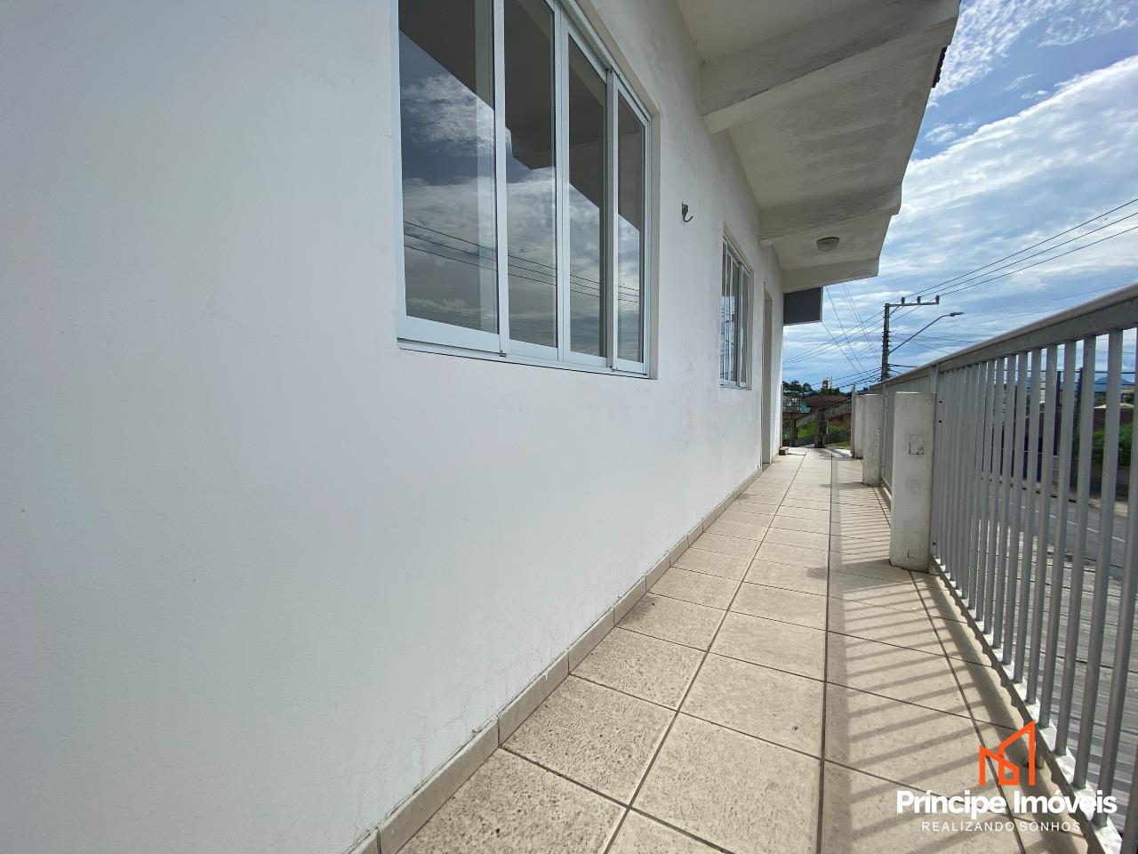 Apartamento para aluguel em Joinville, Guanabara, 3 quartos: 