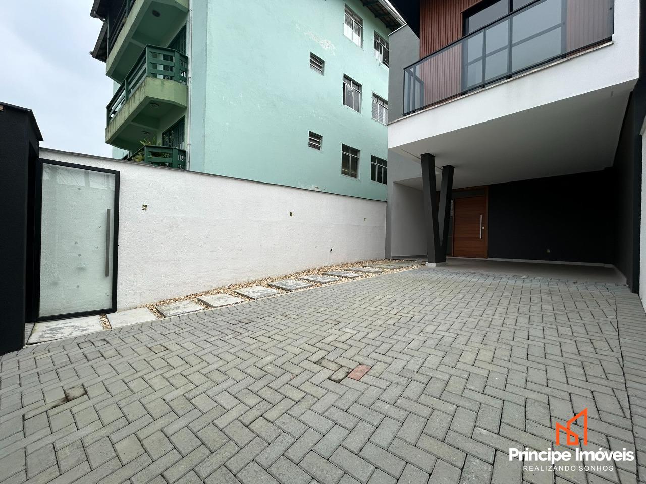 Geminado à venda em Joinville, Floresta, 3 quartos: 