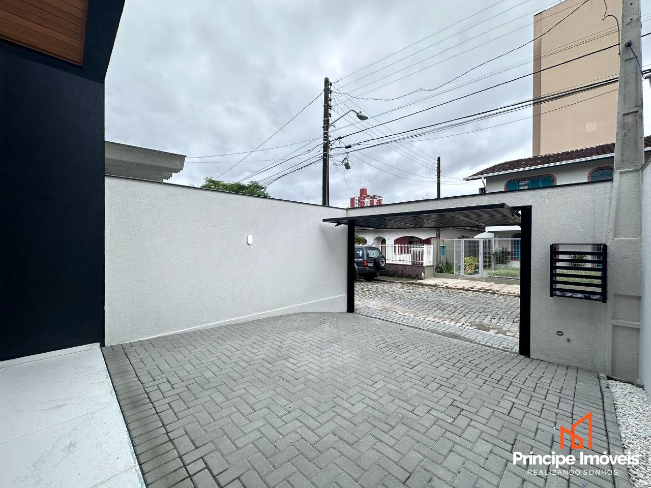 Geminado à venda em Joinville, Anita Garibaldi, 3 quartos: 