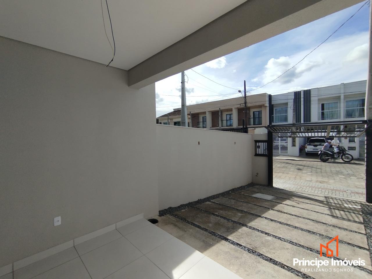 Geminado à venda em Joinville, Costa e Silva, 3 quartos: 