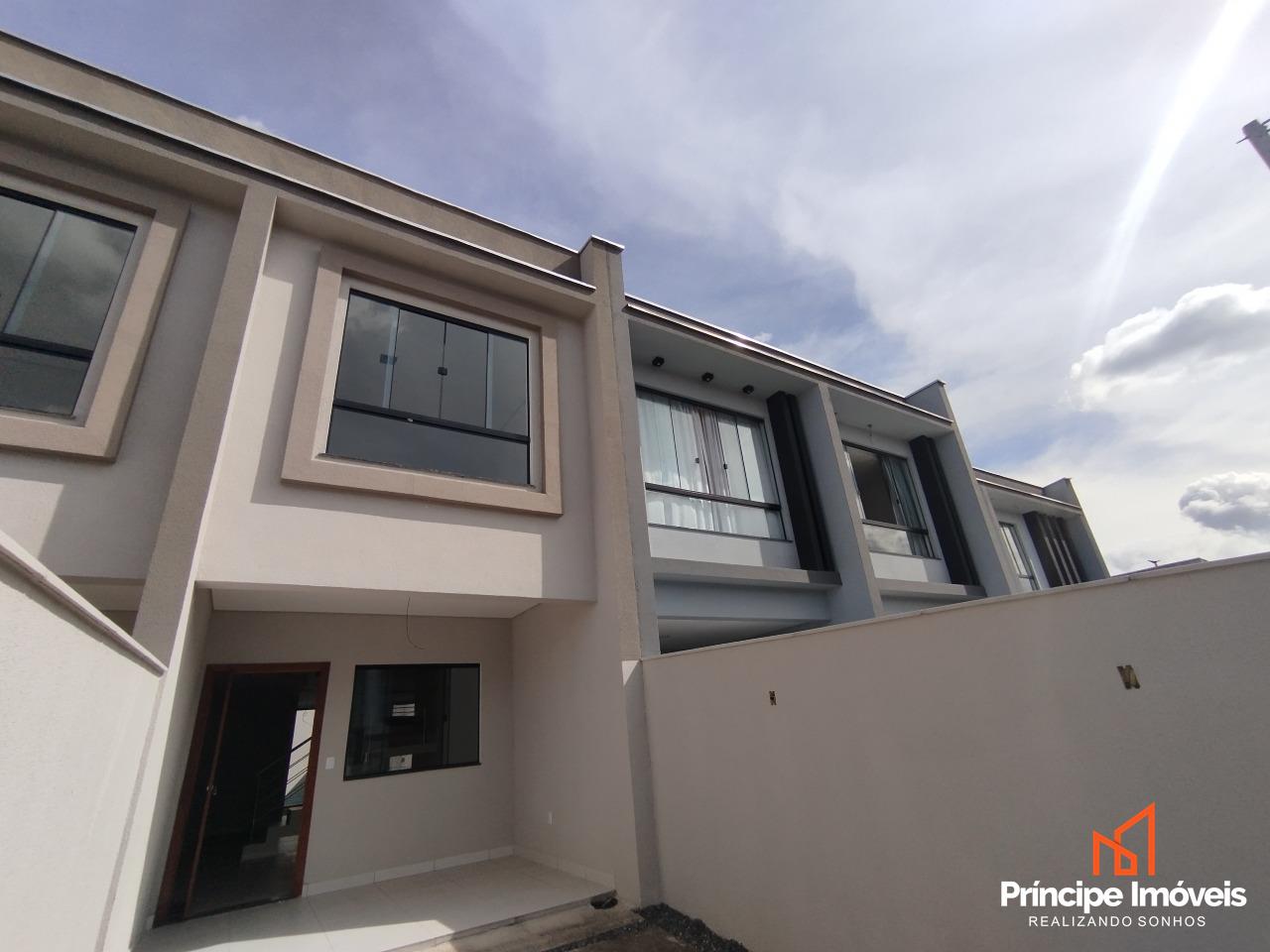 Geminado à venda em Joinville, Costa e Silva, 3 quartos: 