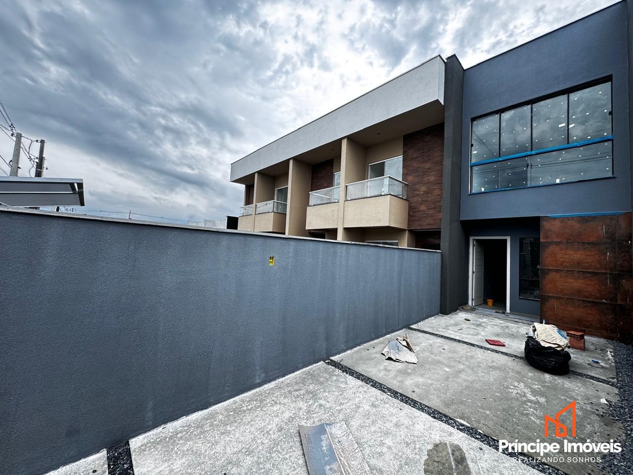 Geminado à venda em Joinville, Vila Nova, 2 quartos: 