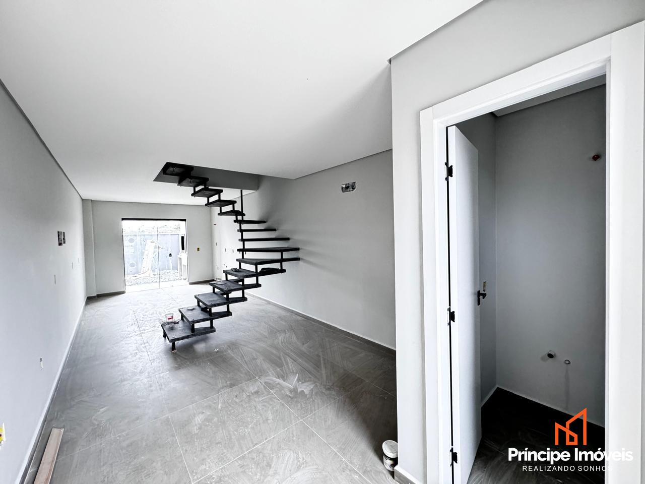 Geminado à venda em Joinville, Vila Nova, 2 quartos: 