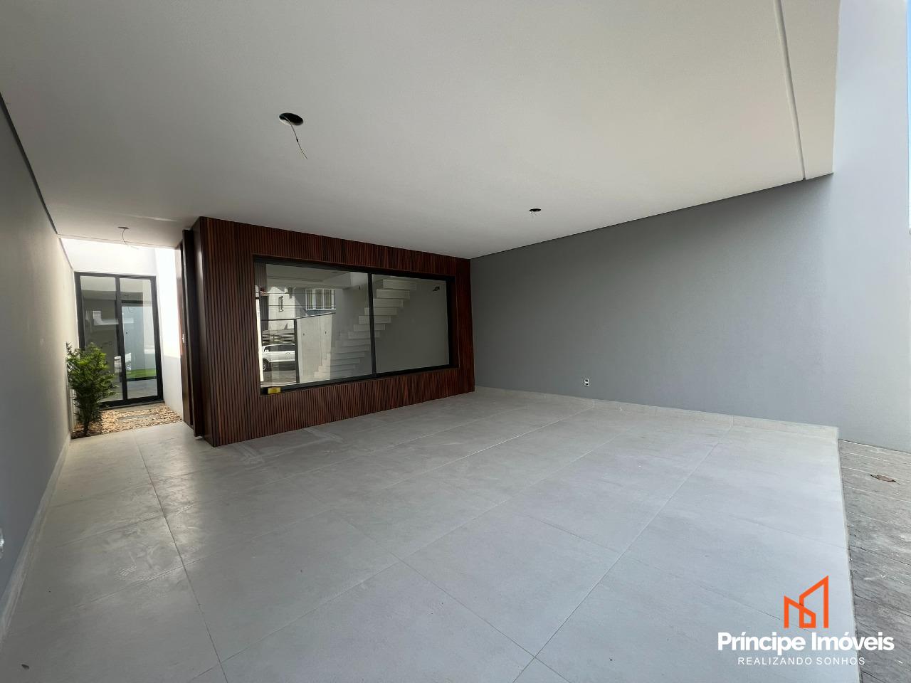 Geminado à venda em Joinville, Saguaçu, 3 quartos: 