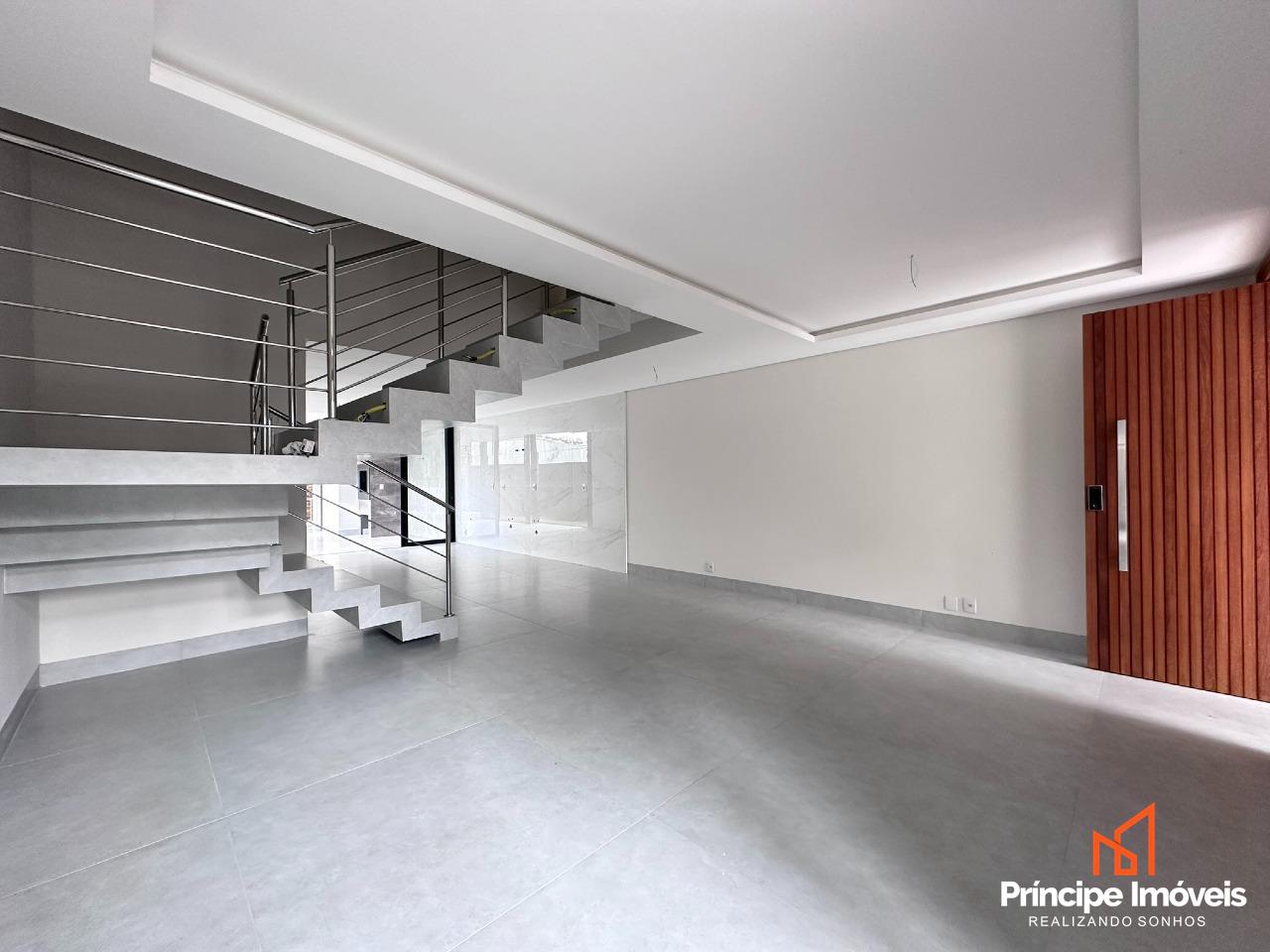 Geminado à venda em Joinville, América, 4 quartos: 