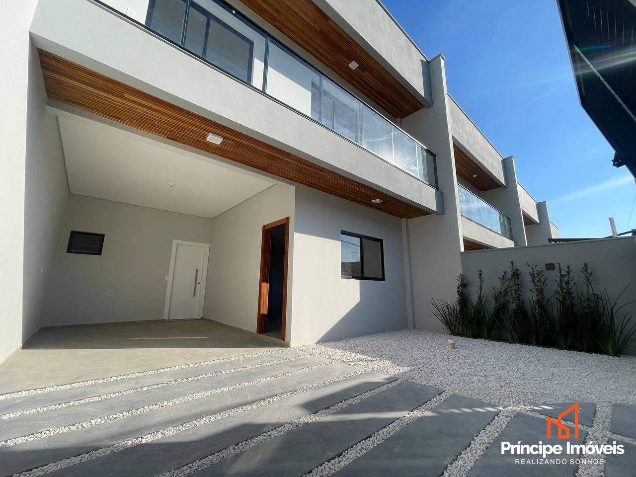 Geminado à venda em Joinville, Costa e Silva, 3 quartos: 