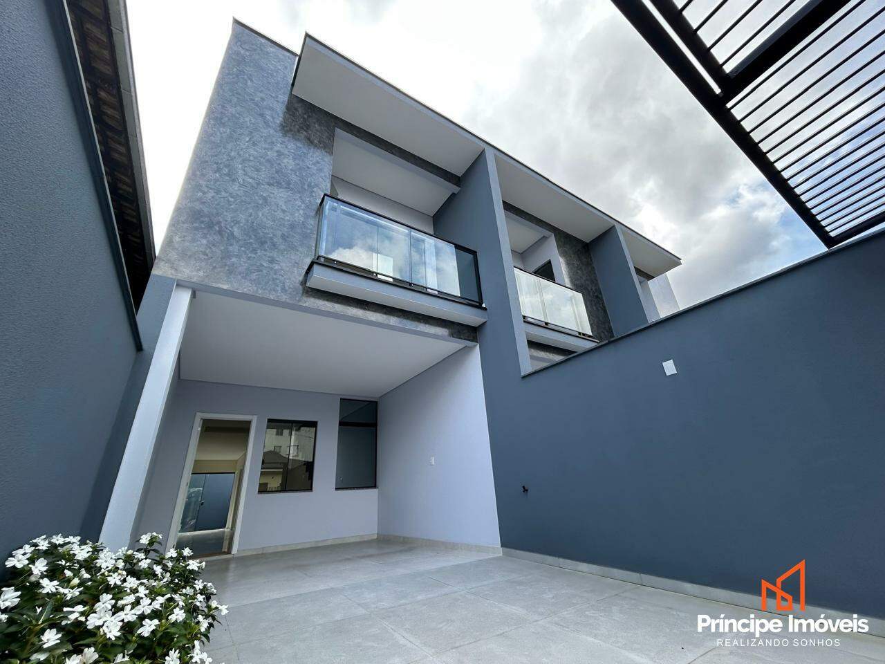 Geminado à venda em Joinville, Costa e Silva, 2 quartos: 