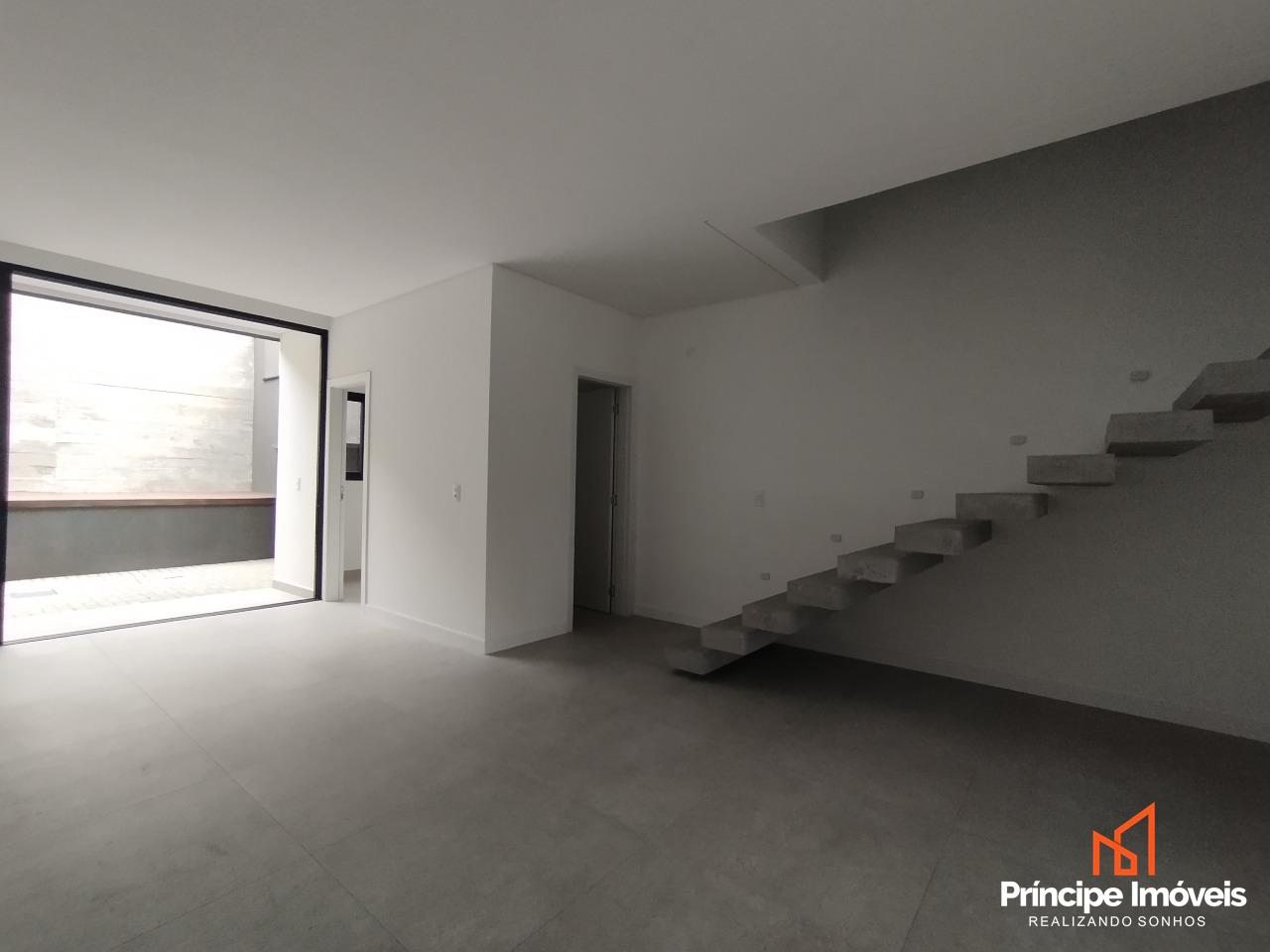 Geminado à venda em Joinville, Anita Garibaldi, 3 quartos: 