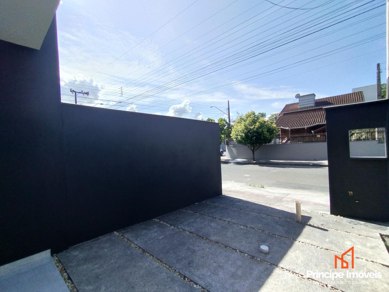 Geminado à venda em Joinville, Aventureiro, 2 quartos: 