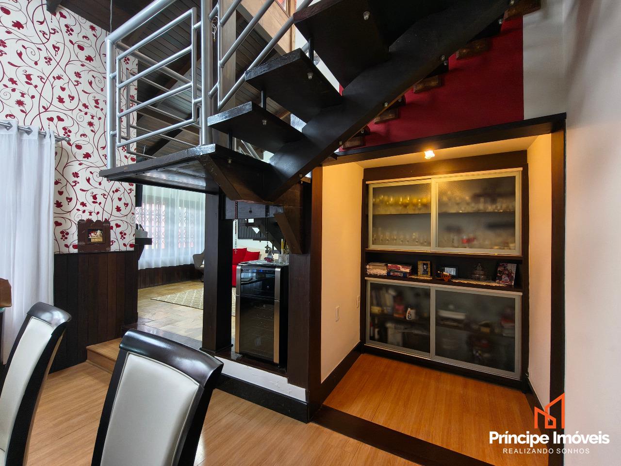 Geminado à venda em Joinville, Bom Retiro, 3 quartos: 