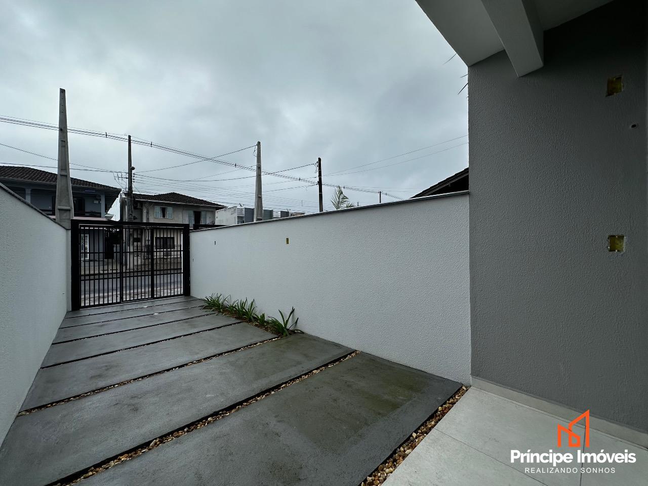 Geminado à venda em Joinville, Jardim Iririú, 2 quartos: 