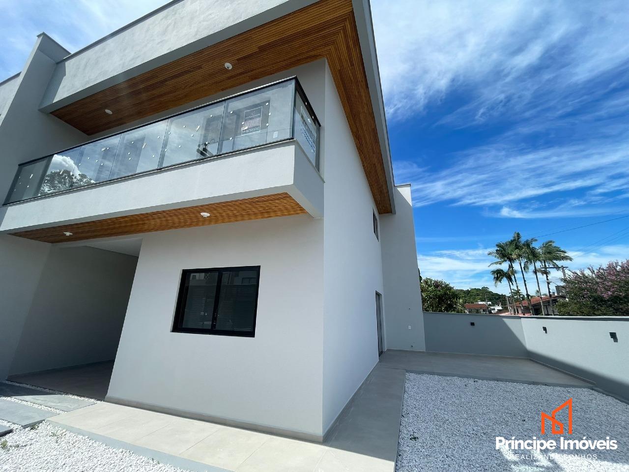 Geminado à venda em Joinville, Costa e Silva, 3 quartos: 