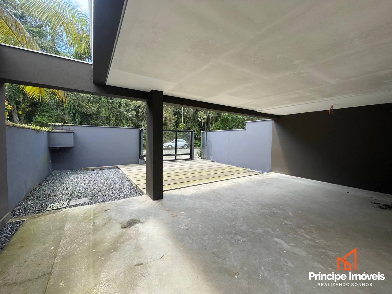 Geminado à venda em Joinville, Saguaçu, 3 quartos: 