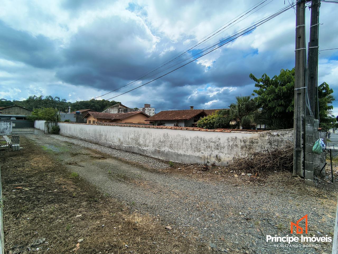 Casa à venda em Joinville, Costa e Silva, 3 quartos: 