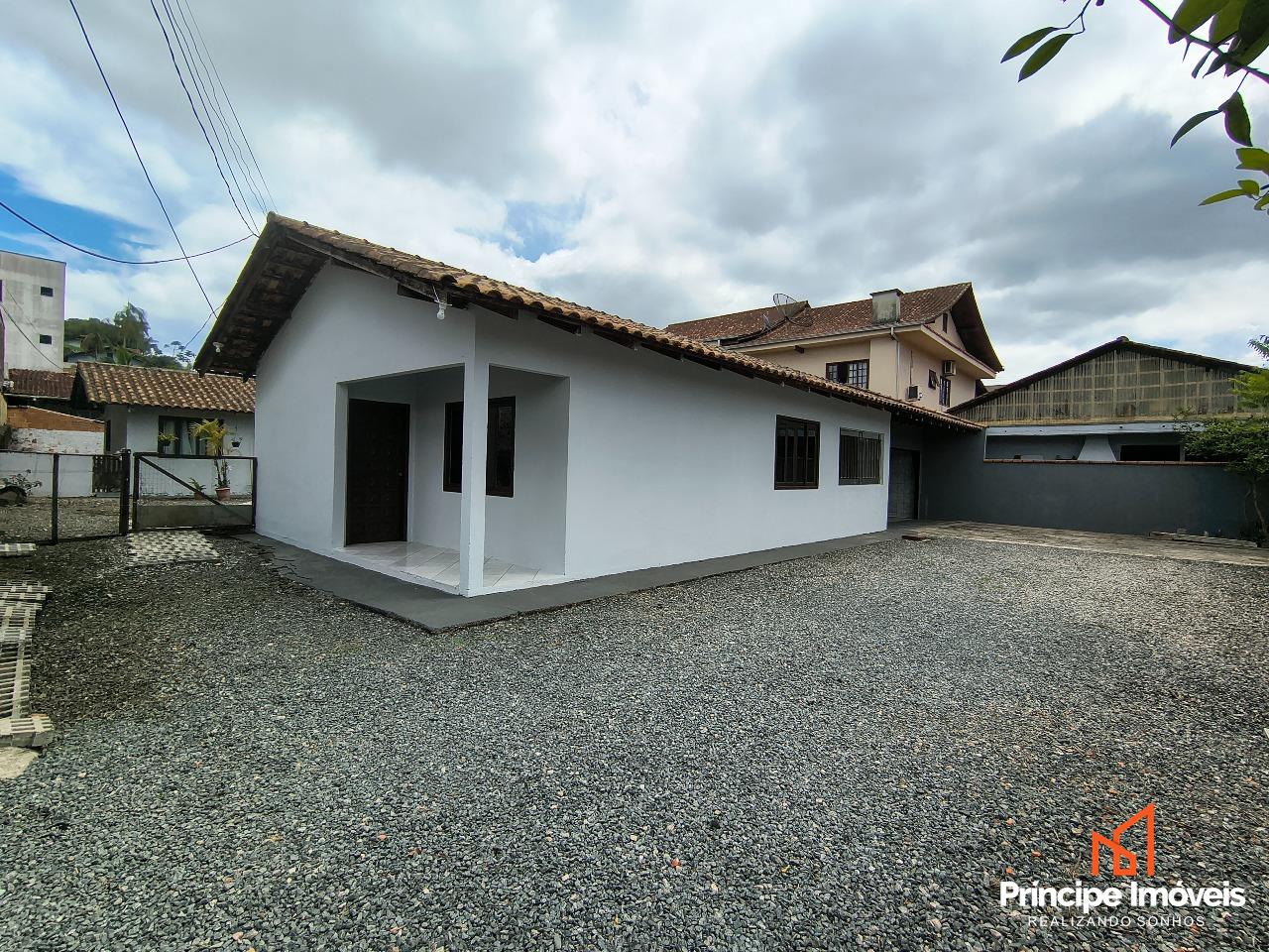 Casa à venda em Joinville, Costa e Silva, 3 quartos: 