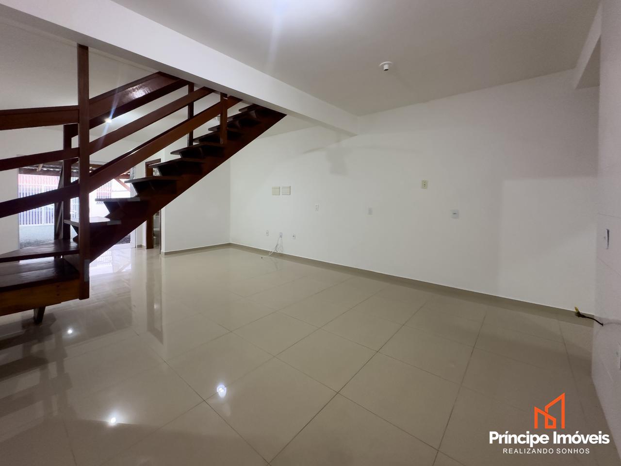 Geminado à venda em Joinville, Boa Vista, 3 quartos: 