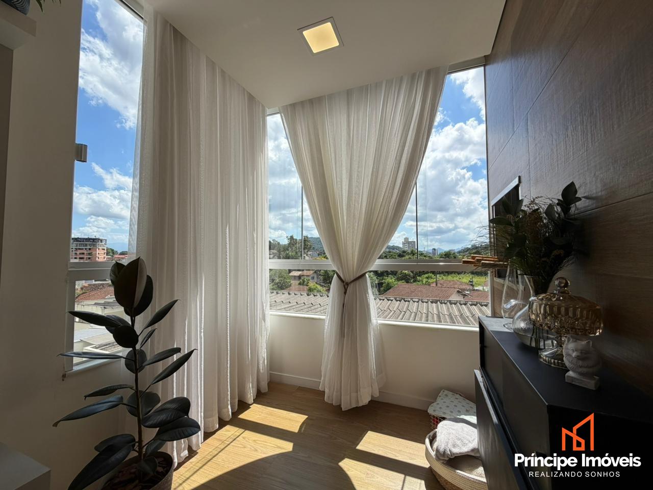 Apartamento à venda em Joinville, Saguaçu, 3 quartos: 