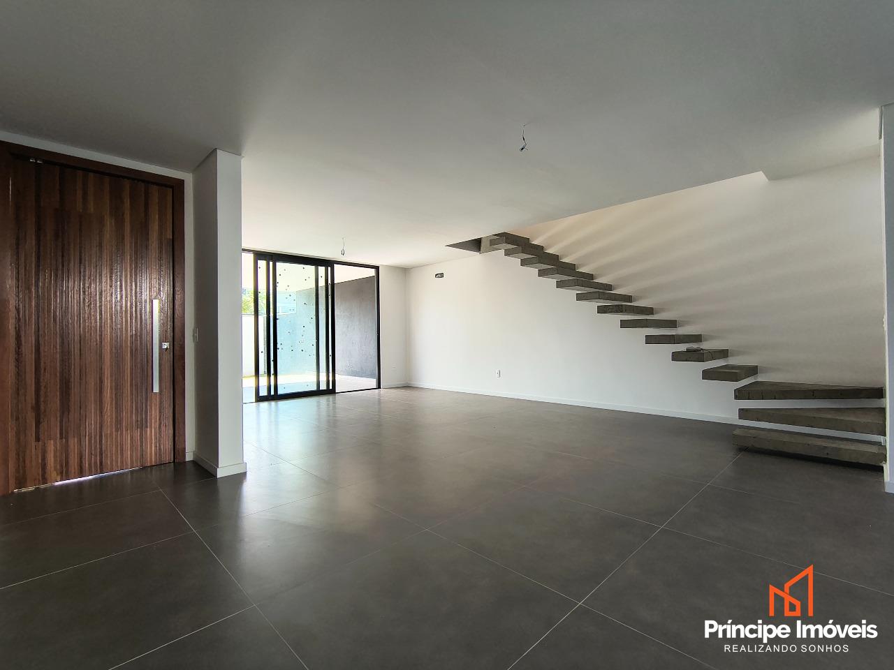 Geminado à venda em Joinville, Saguaçu, 3 quartos: 