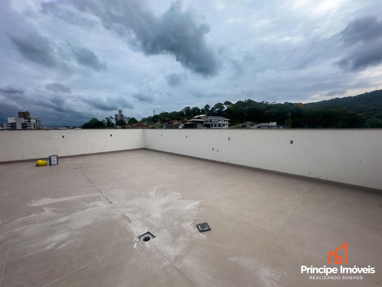 Cobertura à venda em Joinville, Saguaçu, 3 quartos: 