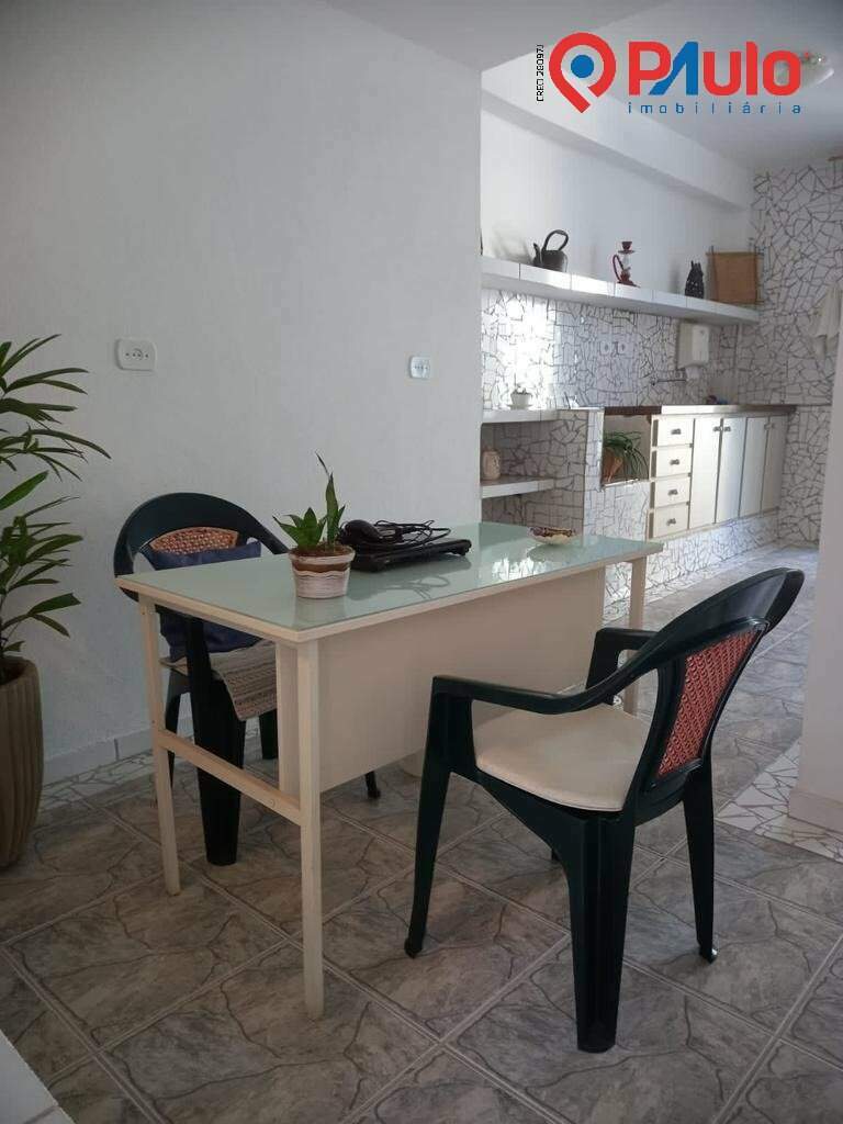 Casa à venda no Centro: ESCRITORIO