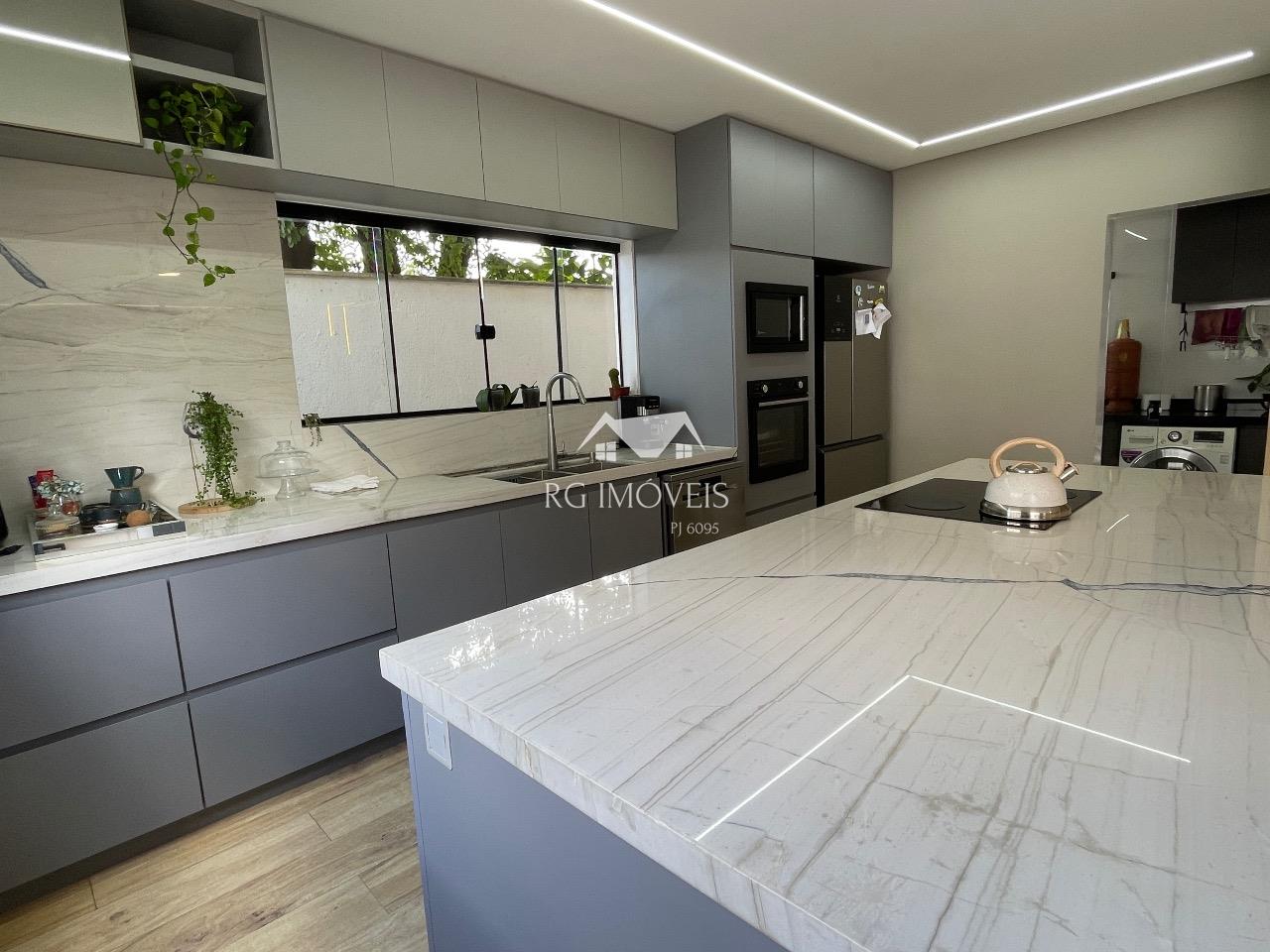 Casa, 3 quartos, 196 m² - Foto 9