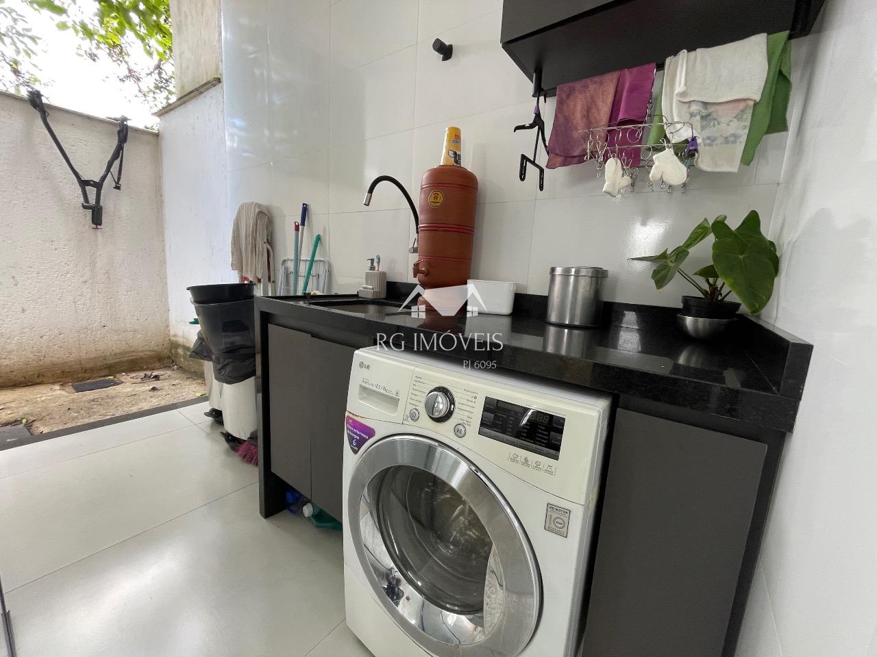 Casa, 3 quartos, 196 m² - Foto 13