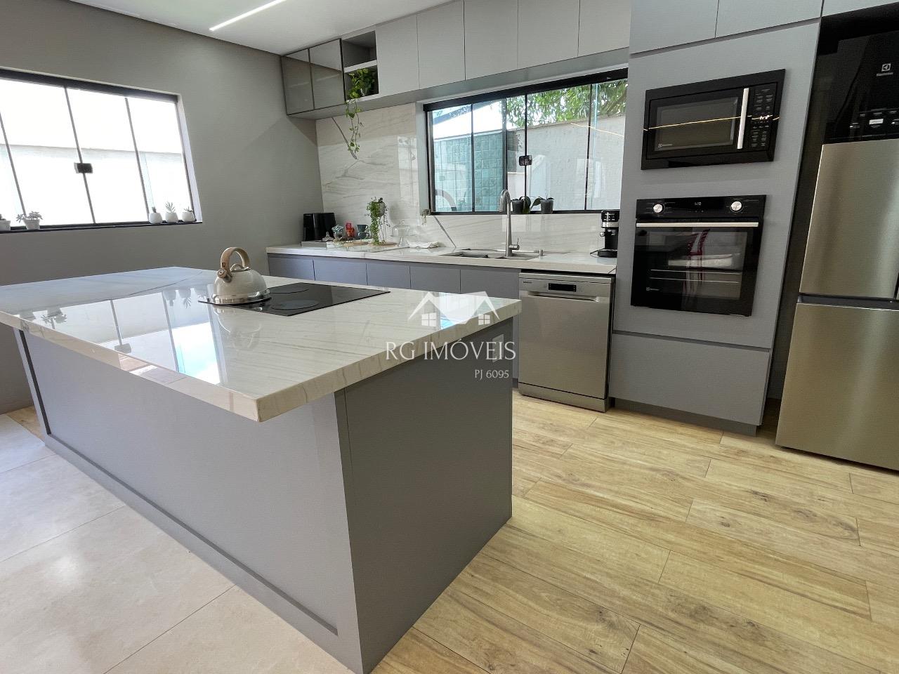 Casa, 3 quartos, 196 m² - Foto 8