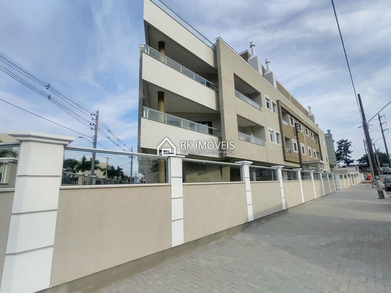 Cobertura à venda no Ingleses do Rio Vermelho: 